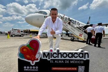 Turismo internacional lidera el tráfico aéreo en Michoacán