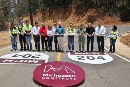 Nueva carretera Aguililla-Dos Aguas reactivará la economía en la Sierra de Michoacán