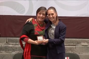 Maestra michoacana destaca esperanza y justicia para la educación pública en México