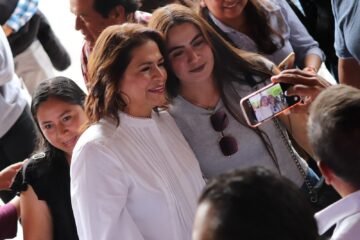 Fabiola Alanís: Olinia demuestra que México puede crear tecnología propia y confiar en el talento de sus jóvenes Fabiola Alanís: Olinia demuestra que México puede crear tecnología propia y confiar en el talento de sus jóvenes