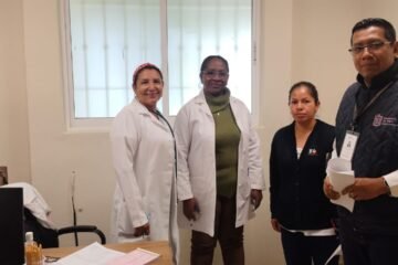 Gracias a la llegada de la Brigada Cubana de Médicos Especialistas, cientos de personas de todas las edades recibieron consultas gratuitas en Nefrología, Oftalmología, Geriatría y más