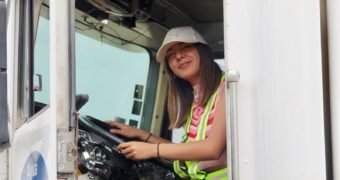 Forma Icatmi a 121 nuevos operadores de tractocamión para el sector logístico de Michoacán