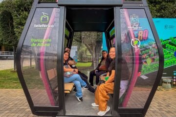 Súbete a la cabina del teleférico y al Morebús en el Jalo Futbolero Súbete a la cabina del teleférico y al Morebús en el Jalo Futbolero