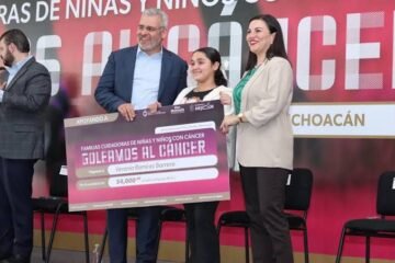 Bedolla destacó que el estado está cerca de lograr el 100% de atención en cáncer infantil