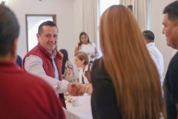 Arropado por sectores y liderazgos sociales de Uruapan, Torres Piña llama a cerrar filas con Claudia Sheinbaum y los gobiernos de la 4T