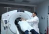 Bedolla informó que, a solo 10 meses de poner en marcha el Acelerador Lineal y el PET Scan, ya se han realizado más de 13 mil radioterapias a pacientes con cáncer