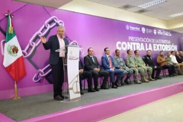 Blinda Bedolla al sector productivo de Michoacán con nueva estrategia contra la extorsión Blinda Bedolla al sector productivo de Michoacán con nueva estrategia contra la extorsión
