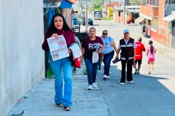 Grupo R21 y Raúl Morón fortalecen la soberanía nacional informando casa por casa sobre la transformación del país
