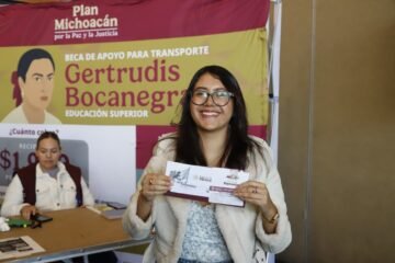 Con apoyo de la federación, más de 840 mil estudiantes reciben becas: SEE