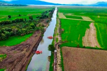 Concluye rehabilitación del canal de Erongarícuaro; recupera más de 3.5 kilómetros de navegación
