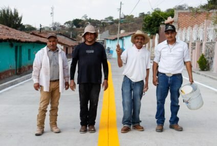 Obras por Cooperación favorecen desarrollo de 60 municipios y comunidades indígenas: Rogelio Zarazúa
