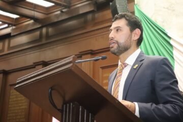 Octavio Ocampo plantea reforma para castigar la violencia escolar y reconocerla como un delito