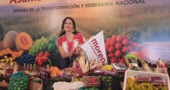 Productores reconocen en Gaby Molina una aliada para el campo michoacano