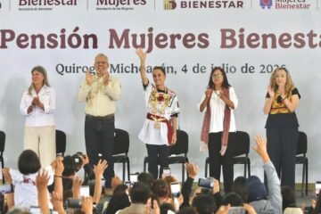 Apoyo histórico para las michoacanas; 146 mil reciben la Pensión Mujeres Bienestar: Bedolla