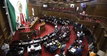 Crea 76 Legislatura el Consejo Michoacano para el Desarrollo Económico Crea 76 Legislatura el Consejo Michoacano para el Desarrollo Económico