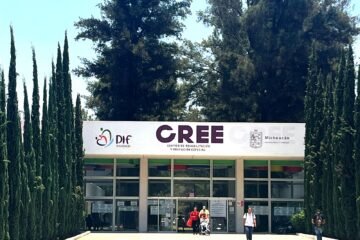 Por temporada de lluvias se mejoran accesos al Centro de Rehabilitación y Educación Especial