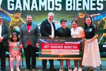 Programa para Familias Cuidadoras reduce del 30% al 2% el abandono de tratamientos en Michoacán: Bedolla Programa para Familias Cuidadoras reduce del 30% al 2% el abandono de tratamientos en Michoacán: Bedolla
