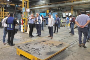 Industria metalúrgica fortalece desarrollo económico de Michoacán: Bedolla
