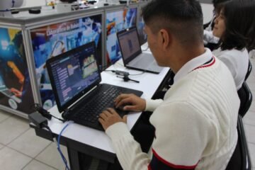 Cecytem ofrece bachillerato tecnológico y general en la región Tepalcatepec