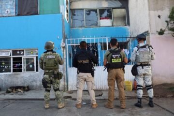 Fiscalía General ejecuta cateos en Morelia y Pátzcuaro; asegura más de 500 dosis de metanfetamina y máquinas tragamonedas vinculadas a actividades ilícitas