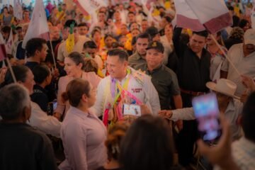 TORRES PIÑA ENCARNA EN TERRITORIO LOS RESULTADOS DEL PLAN MICHOACÁN TORRES PIÑA ENCARNA EN TERRITORIO LOS RESULTADOS DEL PLAN MICHOACÁN