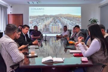 Más de mil 330 familias, cerca de estrenar hogar; evalúan obras habitacionales en 6 municipios Más de mil 330 familias, cerca de estrenar hogar; evalúan obras habitacionales en 6 municipios
