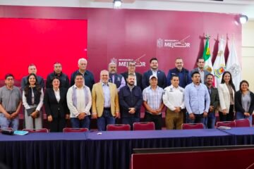 Bedolla y autoridades de Cherán acuerdan ruta de trabajo para 2027 Bedolla y autoridades de Cherán acuerdan ruta de trabajo para 2027