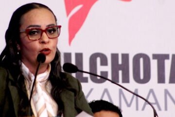 Rinde segundo informe de gobierno, Alejandra Ortiz