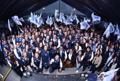 Alfonso Martínez toma protesta a estructuras municipales del PAN