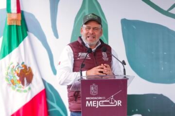 Inicia Bedolla reforestación de 32 mil árboles por obra del Morebús; plantan los primeros 5 mil en Villas del Pedregal