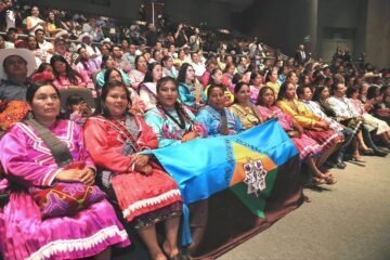 Reconocer a las comunidades mazahuas del Oriente, es un acto de orgullo para Michoacán: Octavio Ocampo