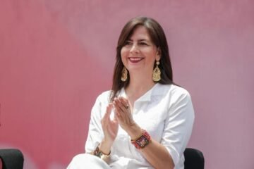 Gaby Molina destaca transformación carretera en Michoacán Gaby Molina destaca transformación carretera en Michoacán
