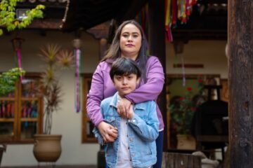 Michoacán respalda a las mujeres que sostienen el cuidado de infancias con cáncer