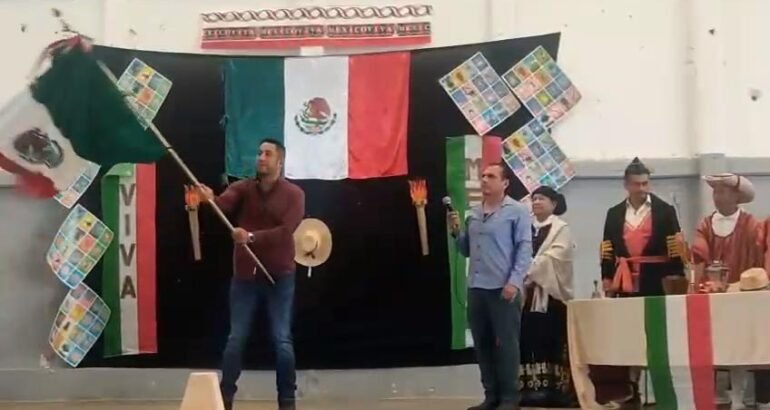 Conmemoran Independencia de México en penales de Michoacán