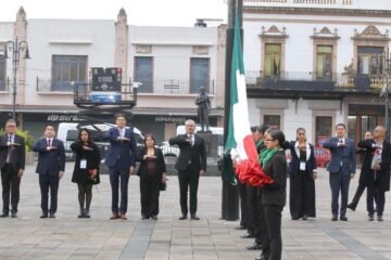 Encabeza Bedolla homenaje a víctimas de los atentados de 2008 en Morelia