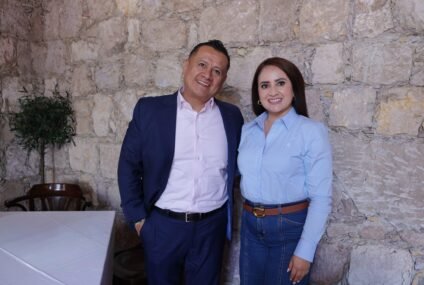 Gladyz Butanda y Torres Piña trazan ruta de unidad rumbo a 2027