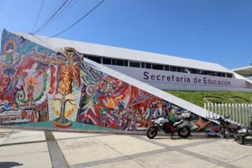 SEE atiende demanda educativa en secundaria de San Francisco Peribán SEE atiende demanda educativa en secundaria de San Francisco Peribán