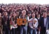 Bedolla fortalece la educación con entrega de 10 mil guitarras de Paracho a secundarias Bedolla fortalece la educación con entrega de 10 mil guitarras de Paracho a secundarias