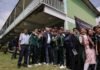 Inaugura Bedolla cinco canchas de fútbol 7 en secundarias de Uruapan