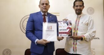 Conrado Paz hace entrega de su Segundo Informe de Actividades Legislativas