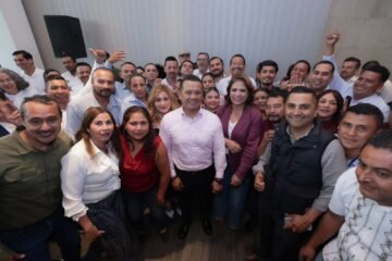 Fabiola Alanís convoca a la unidad del movimiento y cierra filas con el coordinador estatal Carlos Torres Piña