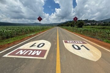 Rescate carretero de 3 mil km disminuye tiempos de traslado y favorece la economía: Rogelio Zarazúa Rescate carretero de 3 mil km disminuye tiempos de traslado y favorece la economía: Rogelio Zarazúa