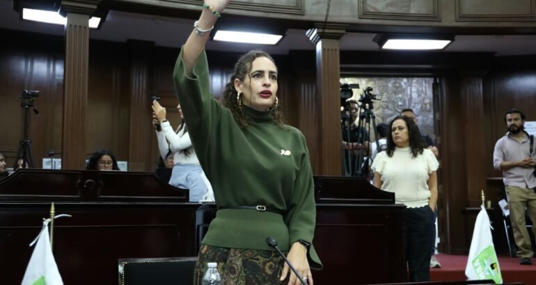 Sandra Arreola impulsa iniciativa para evitar la revictimización de niñas, niños y adolescentes