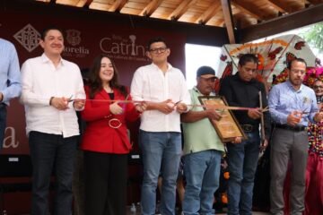 Capula inaugura la edición 16 de la Feria de la Catrina y premia talento artesanal