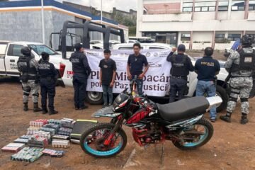 SSP detiene en Uruapan a dos hombres con 448 cajetillas de cigarros ilegales