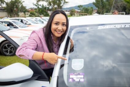 Uruapan se suma a “Taxi Seguro”, para fortalecer confianza de la ciudadanía Uruapan se suma a “Taxi Seguro”, para fortalecer confianza de la ciudadanía