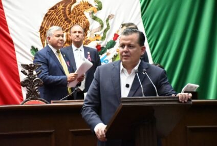 Memo Valencia celebra aprobación de iniciativa que castiga con 15 años de cárcel el reclutamiento de niños y adolescentes a las filas de la delincuencia Memo Valencia celebra aprobación de iniciativa que castiga con 15 años de cárcel el reclutamiento de niños y adolescentes a las filas de la delincuencia