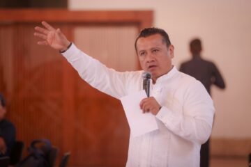 Gladyz Butanda y Osvaldo Ruíz cierran filas con Torres Piña; llaman a la unidad de Morena y a defender la soberanía nacional