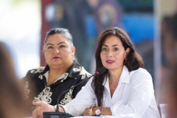 Plataformas digitales deben responsabilizarse: Gaby Molina